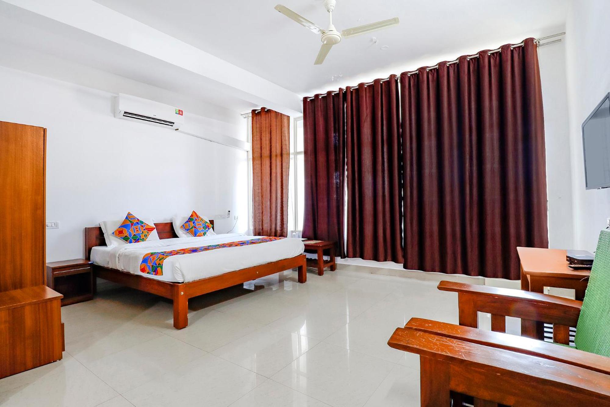 Fabhotel Raj Residency - 1Km From Madikeri Fort المظهر الخارجي الصورة
