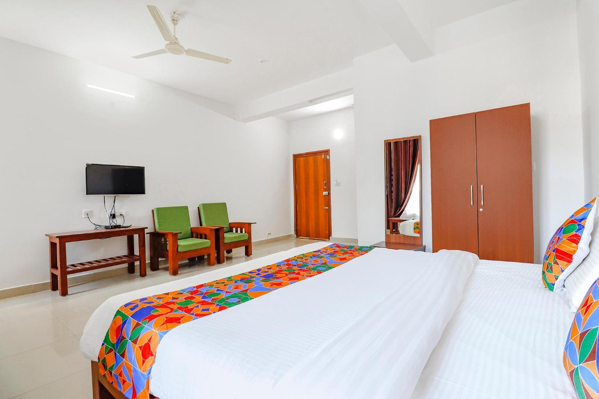 Fabhotel Raj Residency - 1Km From Madikeri Fort المظهر الخارجي الصورة